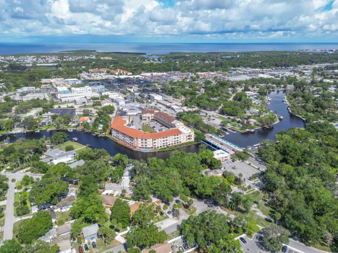 Walk Everywhere! 1-Bedroom Gem In Downtown Hub New Port Richey Exterior photo