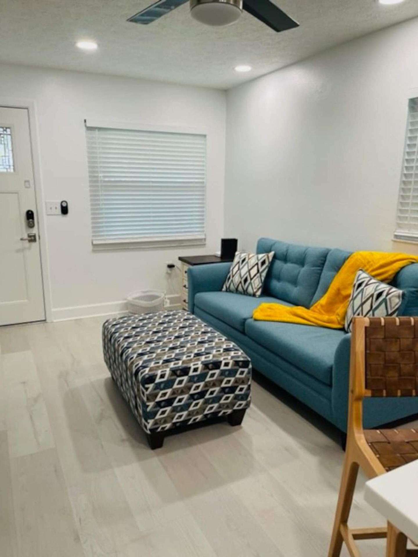 Walk Everywhere! 1-Bedroom Gem In Downtown Hub New Port Richey Exterior photo